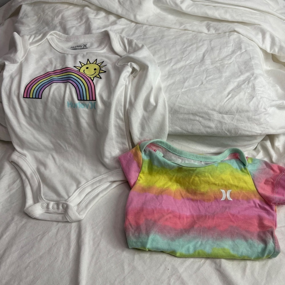 Hurley Baby Infant  2 Piece Bodysuit
